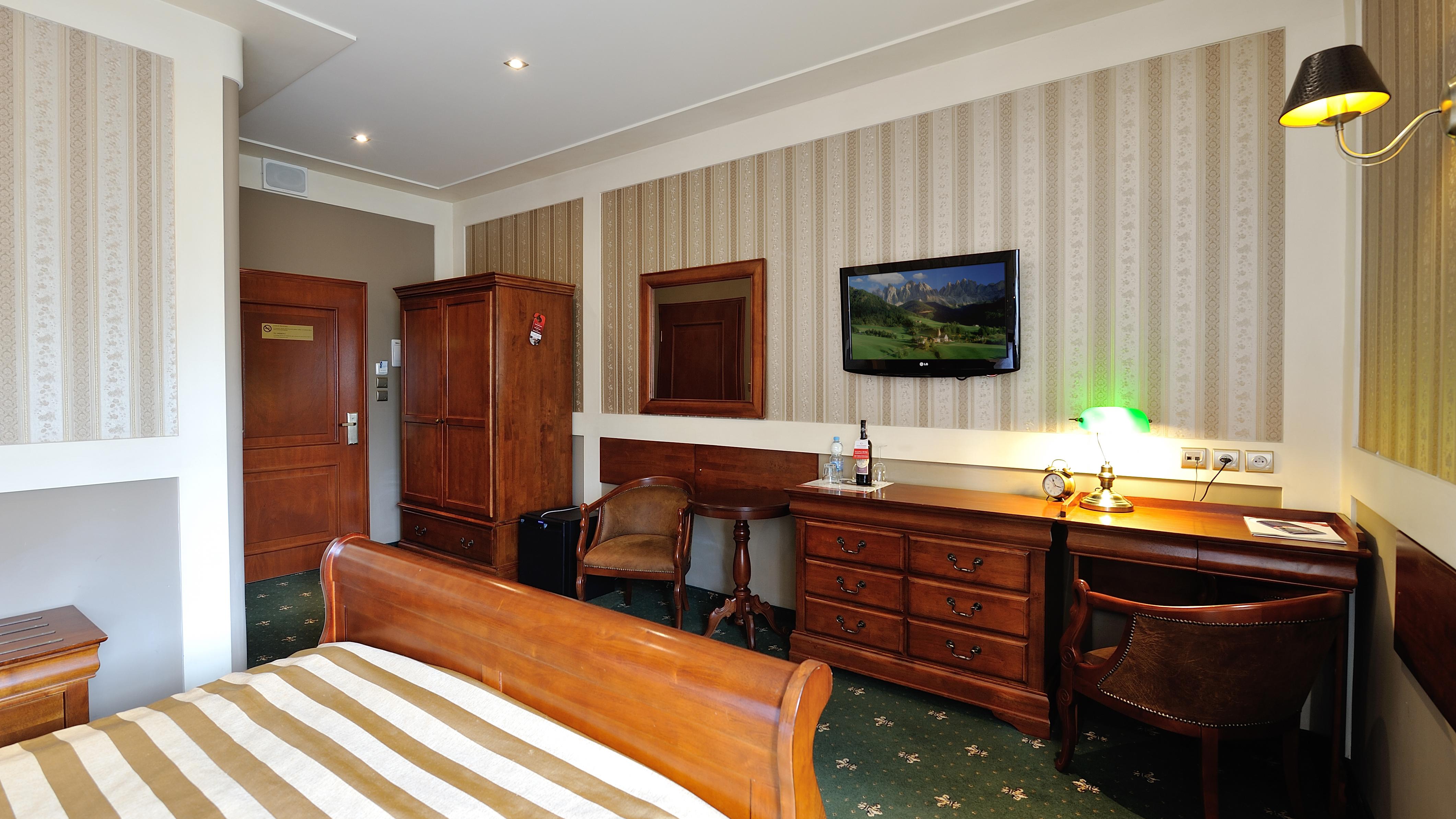 Hotel Diament Arsenal Palace Katowice - Chorzow Ngoại thất bức ảnh