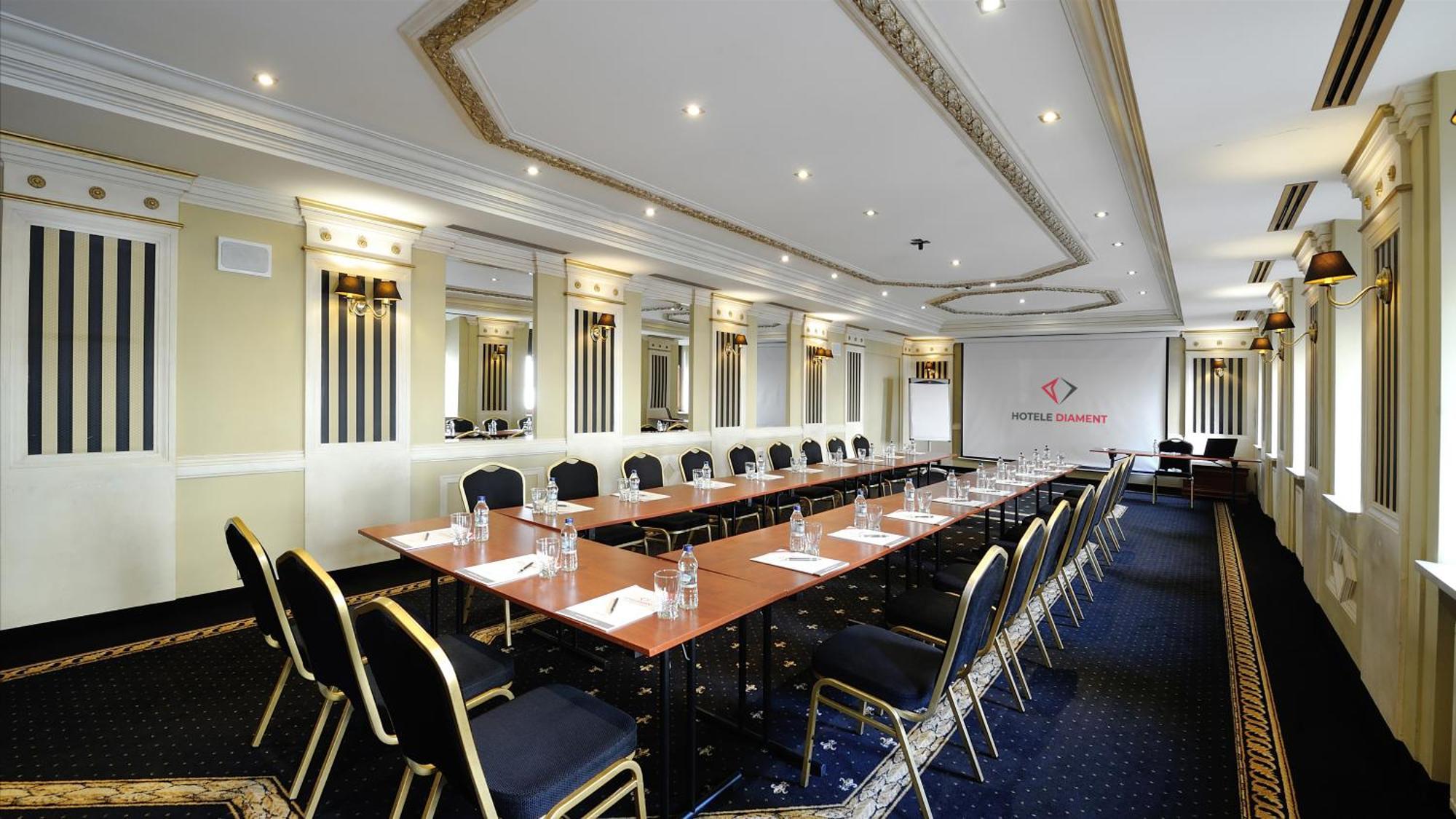 Hotel Diament Arsenal Palace Katowice - Chorzow Ngoại thất bức ảnh